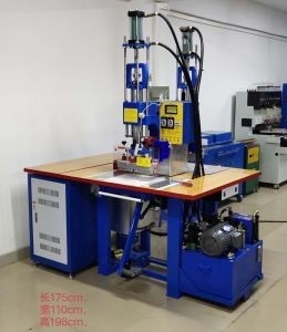 T-Shirt-Kleidungsmaschine 5kw PVC Halbautomatisch